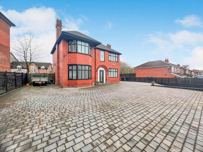 4 Bedroom Detached House To Rent In Manchester Road, Clifton, Swinton, Manchester, M27