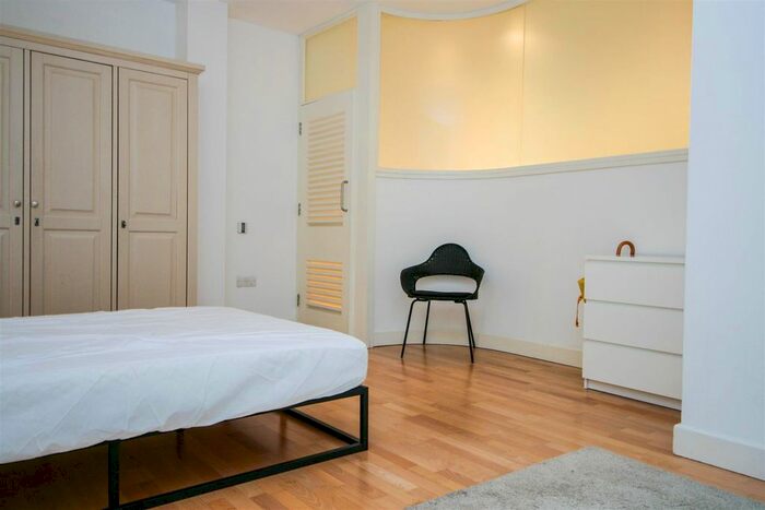 1 Bedroom Flat To Rent In Bennetts Hill, Birmingham, B2