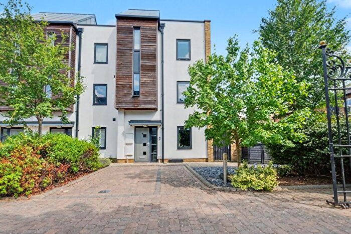 4 Bedroom Town House For Sale In Hall Street, Old Moulsham, Chelmsford, CM2