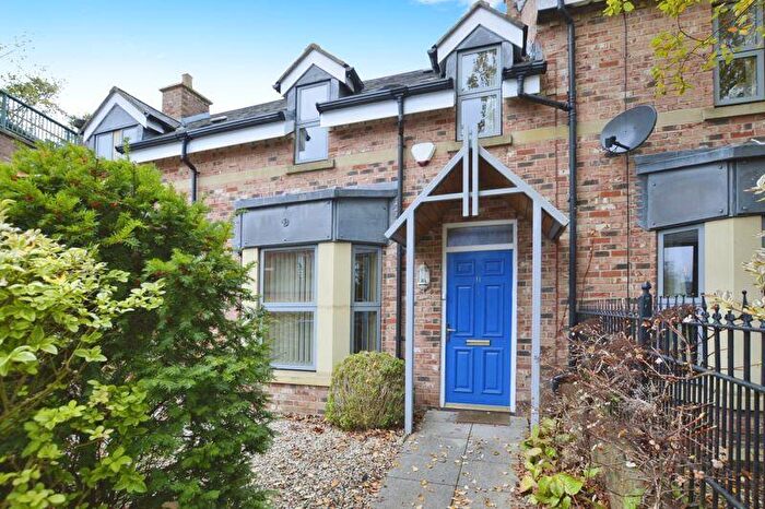 2 Bedroom Property To Rent In Norham Place, Jesmond, Newcastle Upon Tyne, NE2