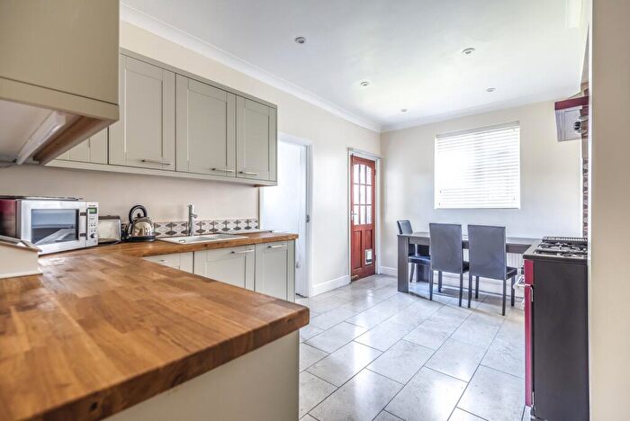 1 Bedroom Maisonette To Rent In Craigton Road London, SE9