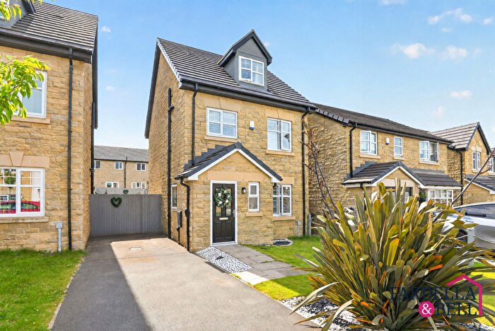 4 Bedroom Detached House For Sale In Tate Close, Burnley, BB12