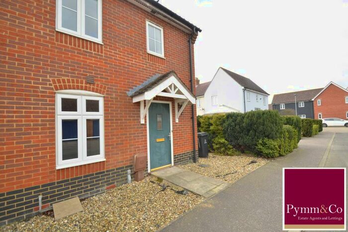 3 Bedroom End Of Terrace House To Rent In Wellington Road, Carbrooke, IP25