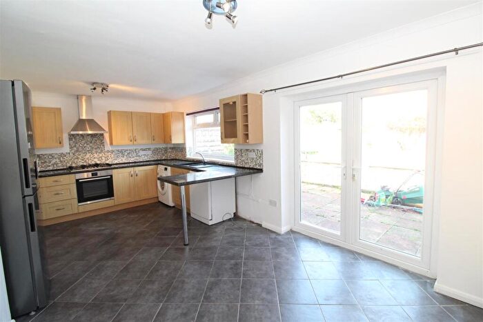 3 Bedroom House To Rent In Heol Powis, Heath, Cardiff, CF14