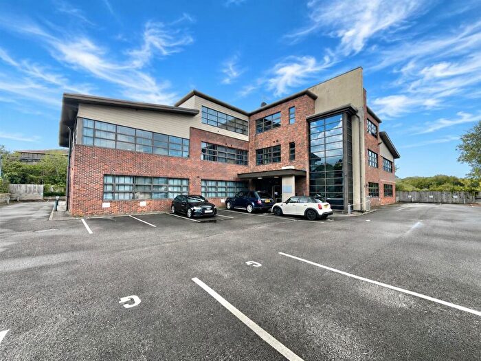 1 Bedroom Apartment For Sale In Macclesfield Road, Wilmslow, SK9