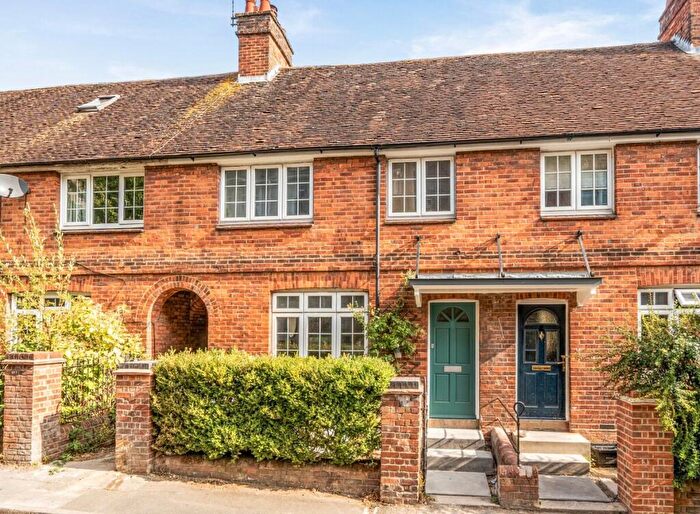 3 Bedroom Terraced House For Sale In Swan Lane, Winchester, Hampshire, SO23