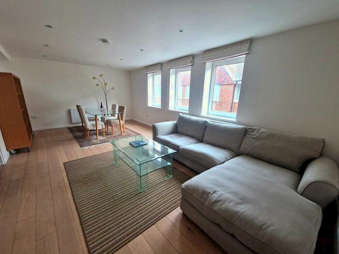 3 Bedroom Maisonette To Rent In Langton Gardens, Whitefriars Street, Canterbury, CT1