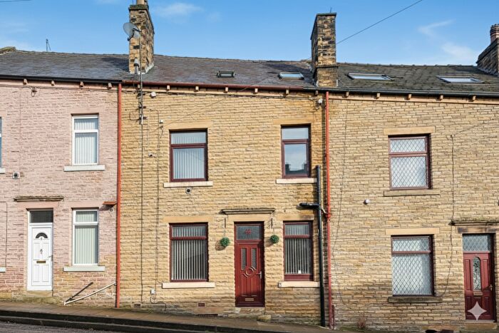 2 Bedroom Terraced House For Sale In Gladstone View, Halifax, West Yorkshire, HX3