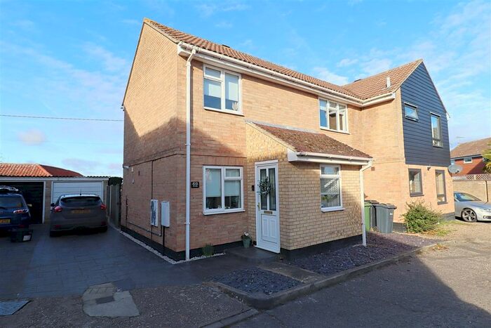 3 Bedroom Semi-Detached House To Rent In Hunt Road, Earls Colne, Colchester, CO6