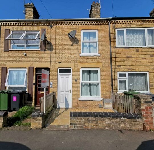 2 Bedroom House To Rent In Charles Street, Peterborough, PE1