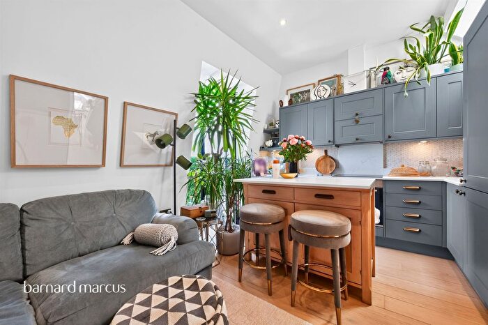 1 Bedroom Flat For Sale In West Hill, London, SW18