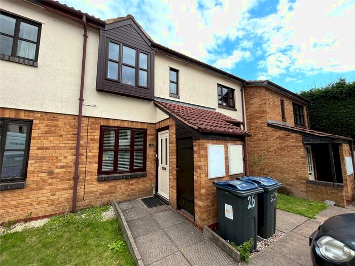 2 Bedroom Maisonette To Rent In Pembroke Way, Birmingham, B28