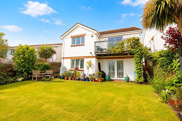 4 Bedroom Detached House For Sale In Well Way, Porth, Newquay, TR7
