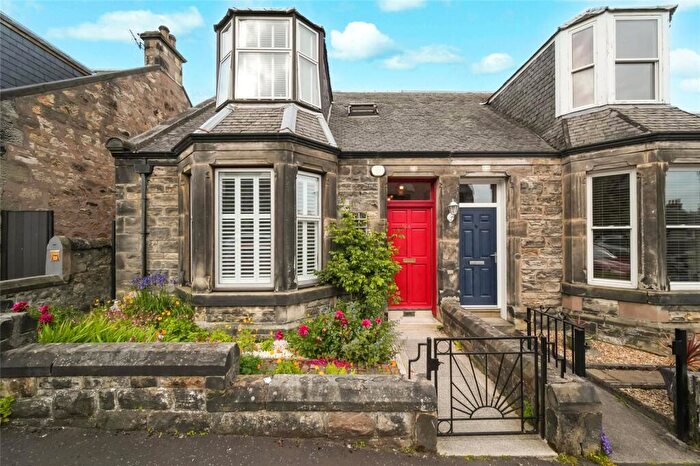 3 Bedroom End Of Terrace House For Sale In Montgomery Street, Kirkcaldy, Fife, KY2