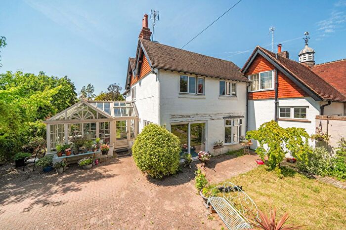 3 Bedroom Semi-detached House For Sale In Forest Road, Tunbridge Wells, TN2
