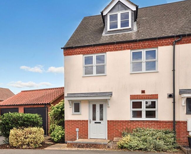 3 Bedroom End Of Terrace House For Sale In Long Breech, Mawsley Village, Kettering, NN14