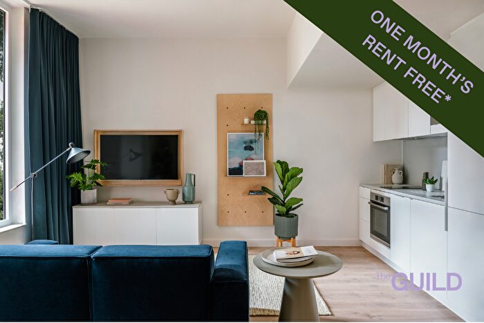 Flat To Rent In The Guild, Walnut Tree Close, Guildford, Surrey, GU1