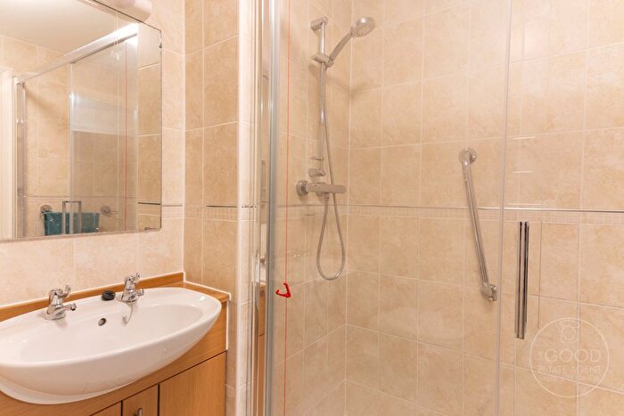 1 Bedroom Flat For Sale In Hanna Court, Handforth, SK9