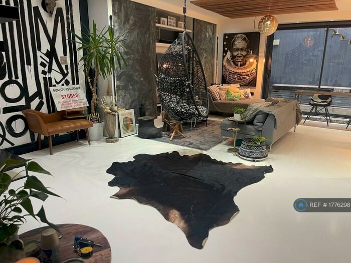 4 Bedroom Detached House To Rent In Milner Road, Caterham, CR3