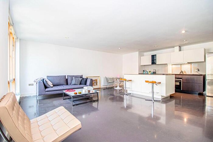 1 Bedroom Apartment To Rent In Drysdale Street, Shoreditch, N1
