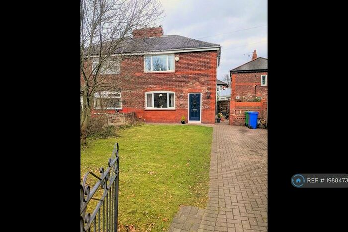 3 Bedroom Semi-Detached House To Rent In Darley Avenue, Manchester, M21