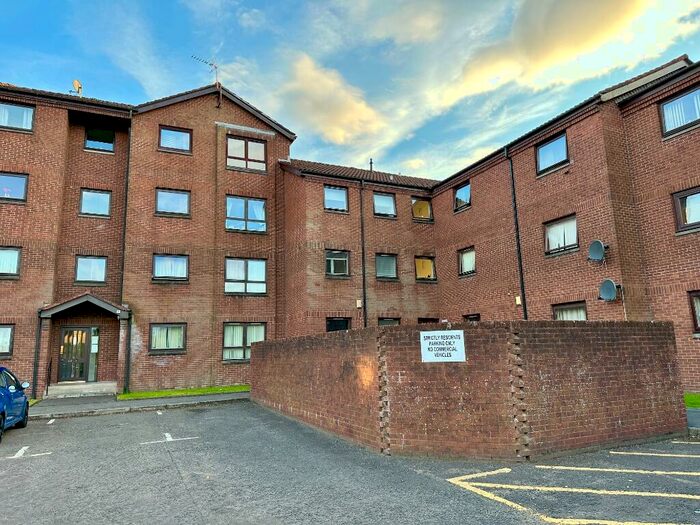 1 Bedroom Flat To Rent In Mclean Place, Paisley, Renfrewshire, PA3