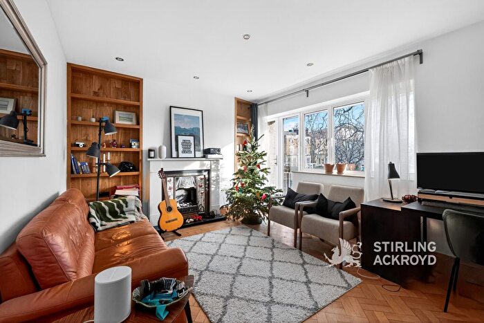 2 Bedroom Flat To Rent In Abercorn Place, London, NW8