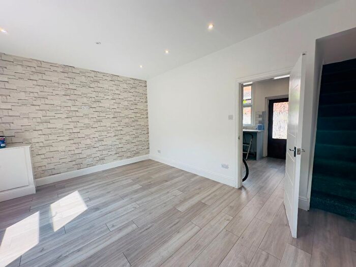 3 Bedroom Terraced House To Rent In Cambridge Street, Preston, PR1