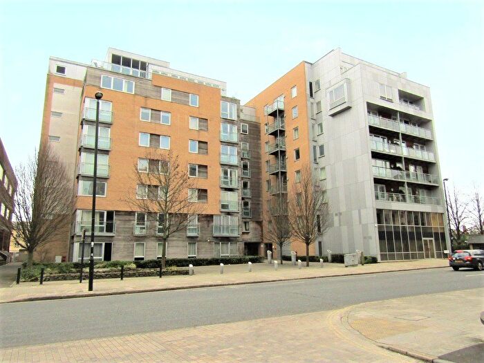 1 Bedroom Flat To Rent In High Street, Southampton, SO14