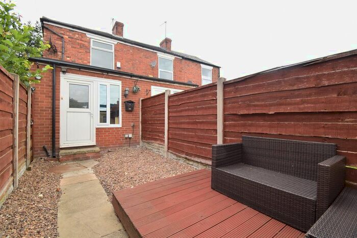 2 Bedroom End Of Terrace House To Rent In Banks Garth Cottages, Knottingley, WF11