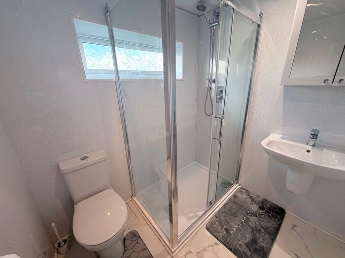 3 Bedroom Property To Rent In Dorset Avenue, Cheadle, SK8