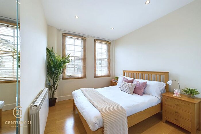 1 Bedroom Flat For Sale In Ambrosden Avenue, Westminster, London, SW1P