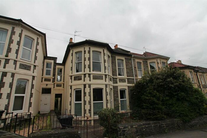2 Bedroom Maisonette To Rent In , First Floor Flat, Hampton Road, Redland, BS6