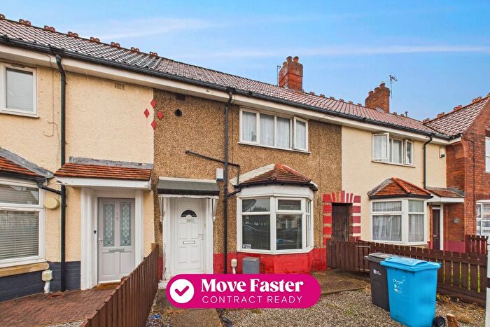 2 Bedroom Terraced House For Sale In Th Avenue, Hull, HU6