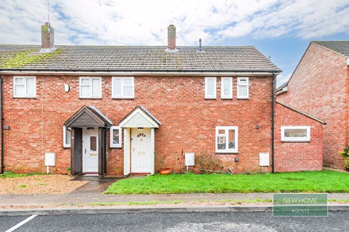 3 Bedroom End Of Terrace House For Sale In Rutland Way, Scampton, Lincoln, LN1