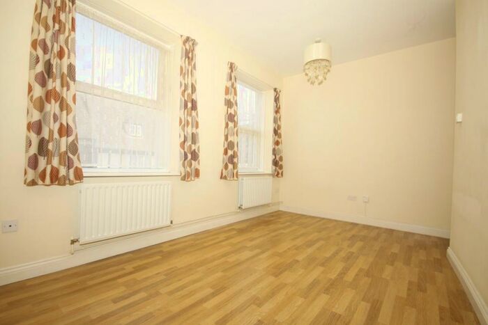 1 Bedroom Flat To Rent In The Courtyard, Sittingbourne, ME10