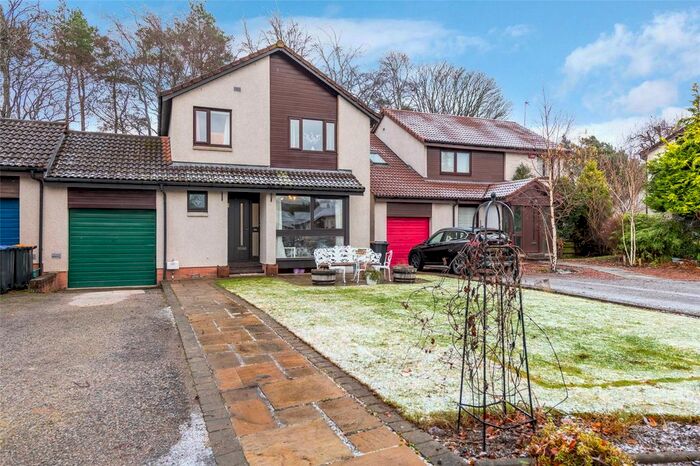 3 Bedroom Link Detached House To Rent In Bredero Drive, Banchory, AB31