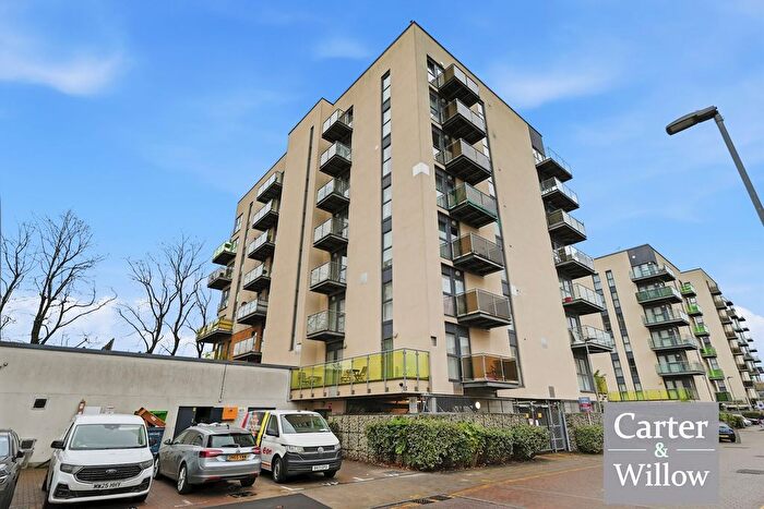 2 Bedroom Flat For Sale In Pembroke, Academy Way, Dagenham, RM8