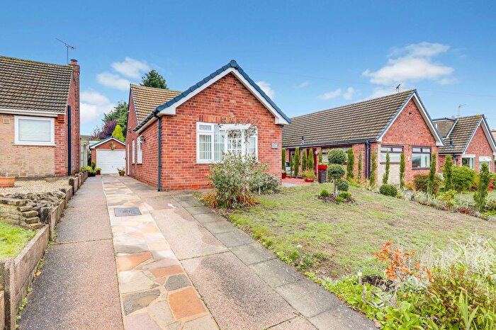 2 Bedroom Detached Bungalow For Sale In Ashford Drive, Ravenshead, NG15