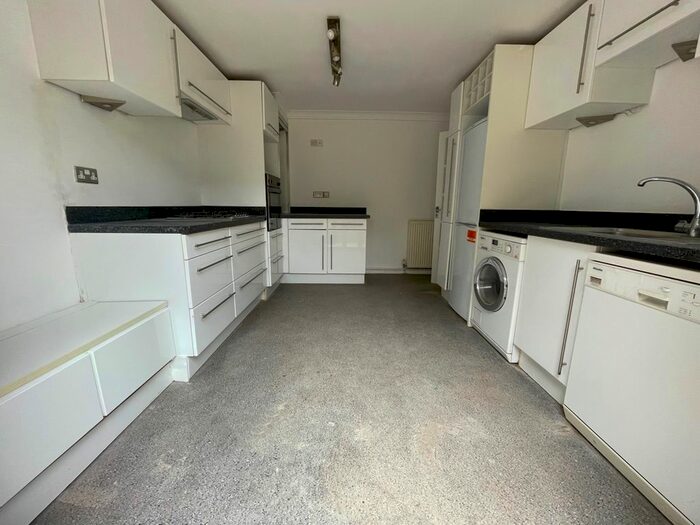 2 Bedroom Flat To Rent In Hamilton Park, London, N5