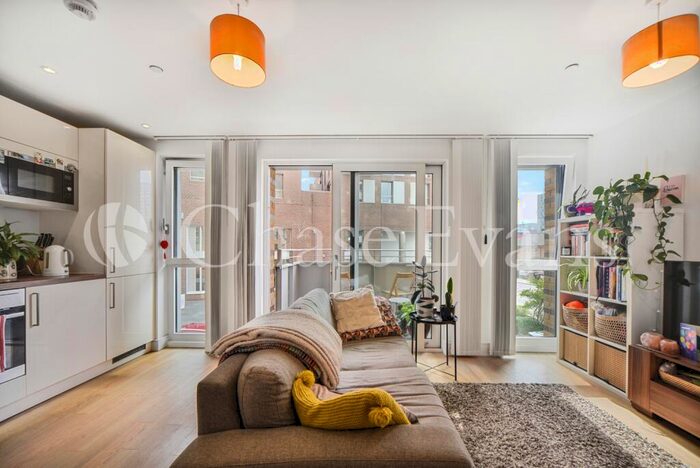 Flat For Sale In Ivy Point, St. Andrew's, Hannaford Walk, Bromley-By-Bow, London, E3