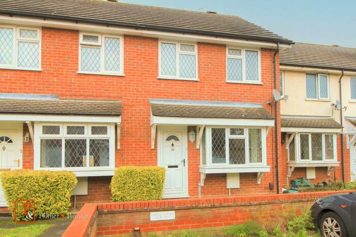 2 Bedroom Semi-Detached House To Rent In Hunters Ridge, Colchester, Essex, CO4