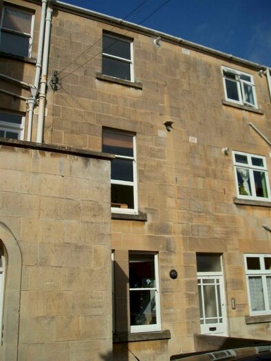 2 Bedroom Property To Rent In Devonshire Buildings, Bath, BA2