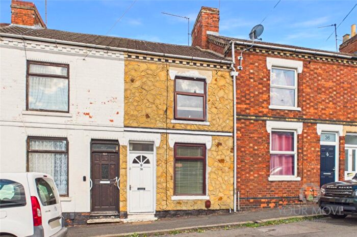 2 Bedroom Terraced House To Rent In Cross Street, Kettering, Northamptonshire, NN16