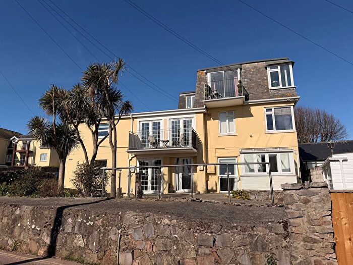 2 Bedroom Flat To Rent In Cliff Park Road, Surf Cliff Park Road, TQ4