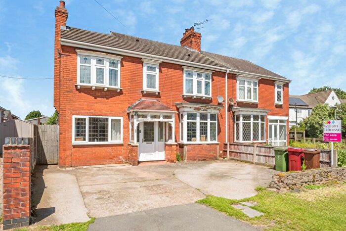 5 Bedroom Semi-Detached House For Sale In West Common Lane, Scunthorpe, DN17