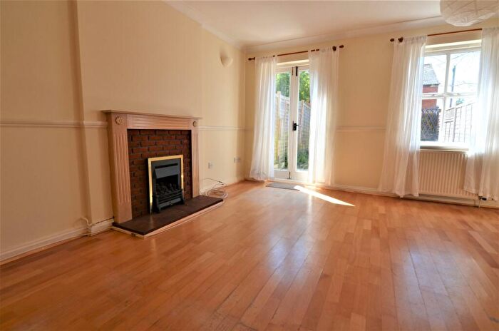 2 Bedroom Terraced House To Rent In Cave Street, St Clements Street. Oxford, OX4