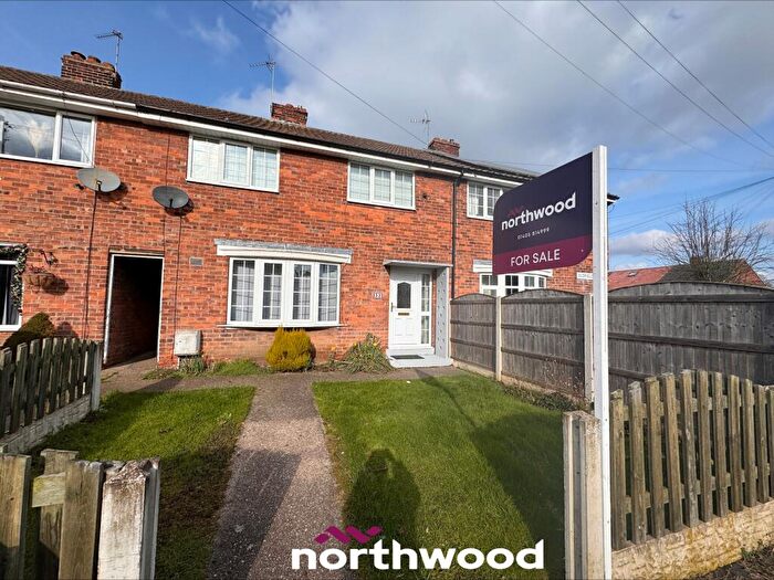 3 Bedroom Semi-Detached House For Sale In Oldfield Road, Thorne, Doncaster, DN8