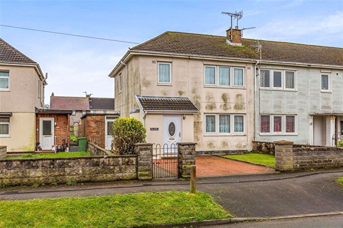 3 Bedroom Semi-Detached House To Rent In Heol Degwm, North Cornelly, Bridgend, CF33