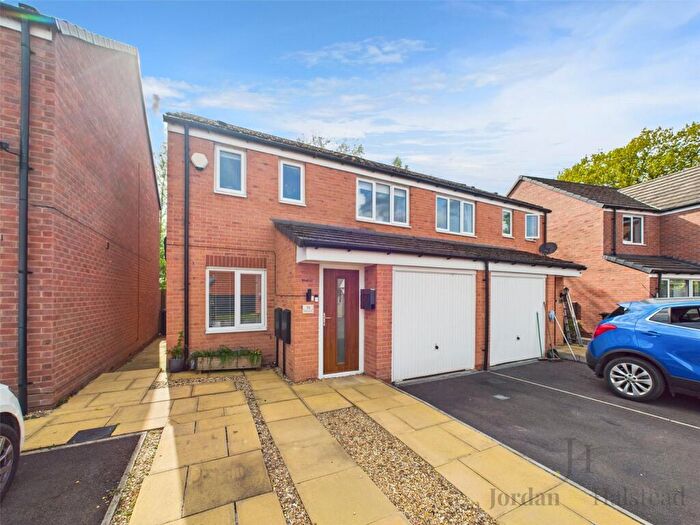 3 Bedroom Semi-Detached House For Sale In Jubilee Pastures, Middlewich, Cheshire, CW10
